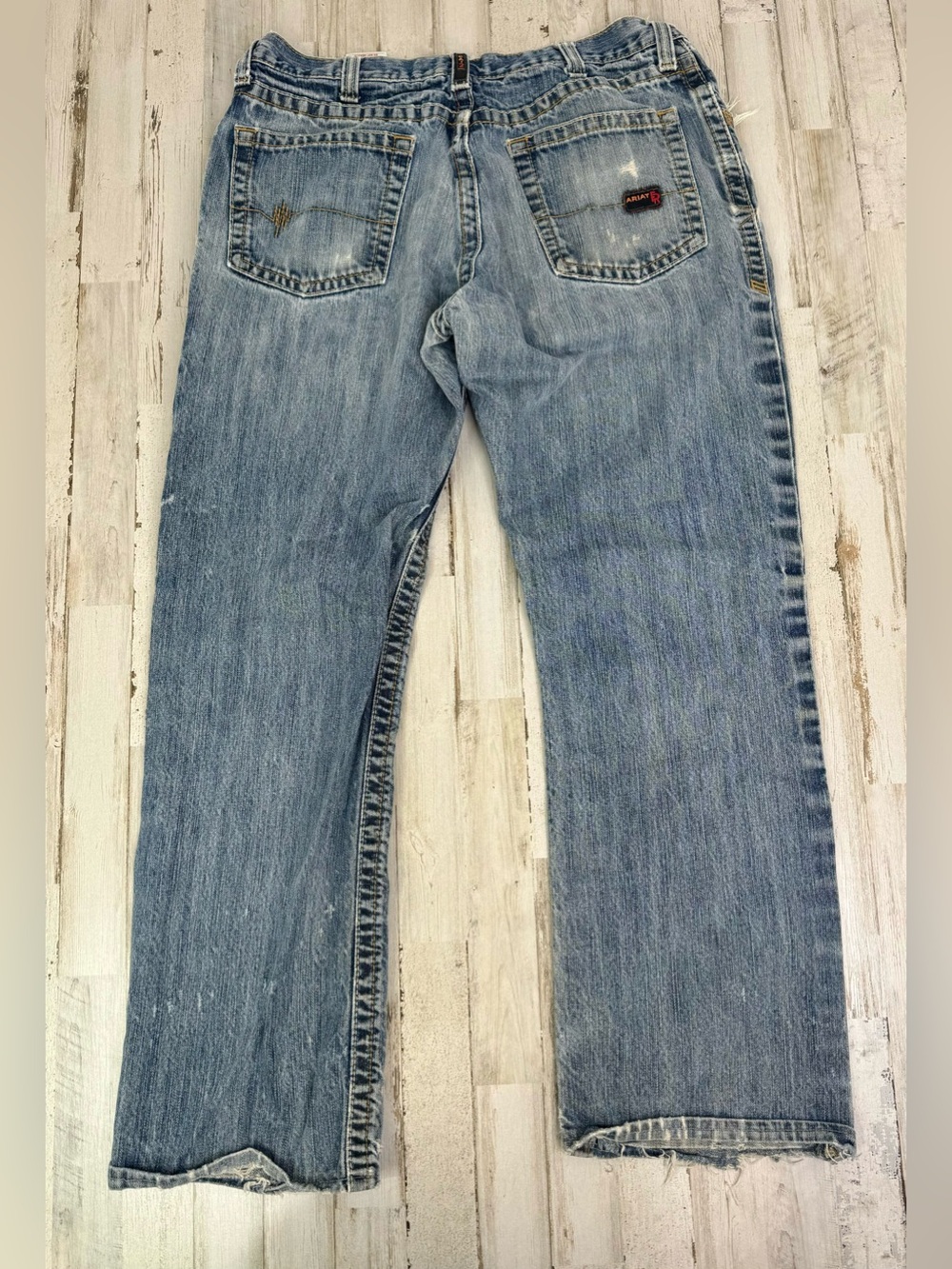 Ariat FR M4 Relaxed Boot Cut Jeans Mens 35x30 CAT 2 Flame Resistant Denim - Picture 8 of 10
